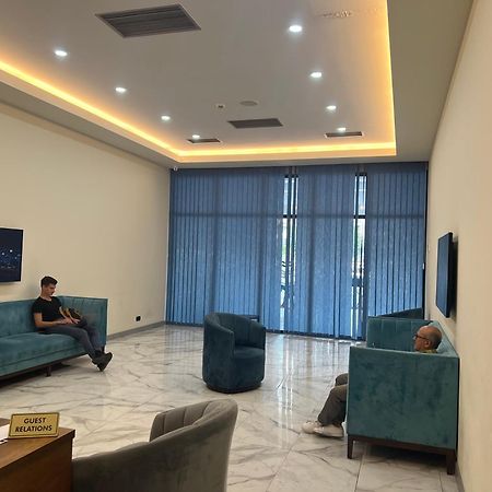 Sea View Apartments In Orbi City バトゥーミ エクステリア 写真