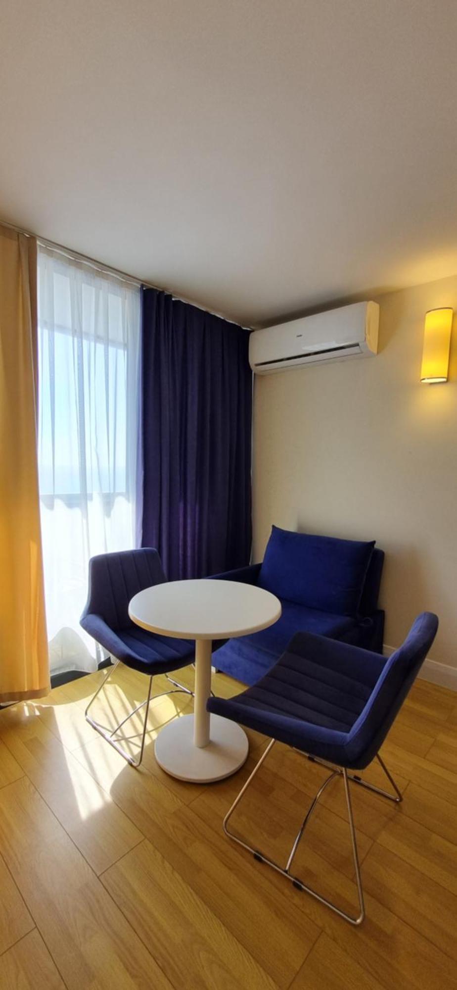 Sea View Apartments In Orbi City バトゥーミ エクステリア 写真