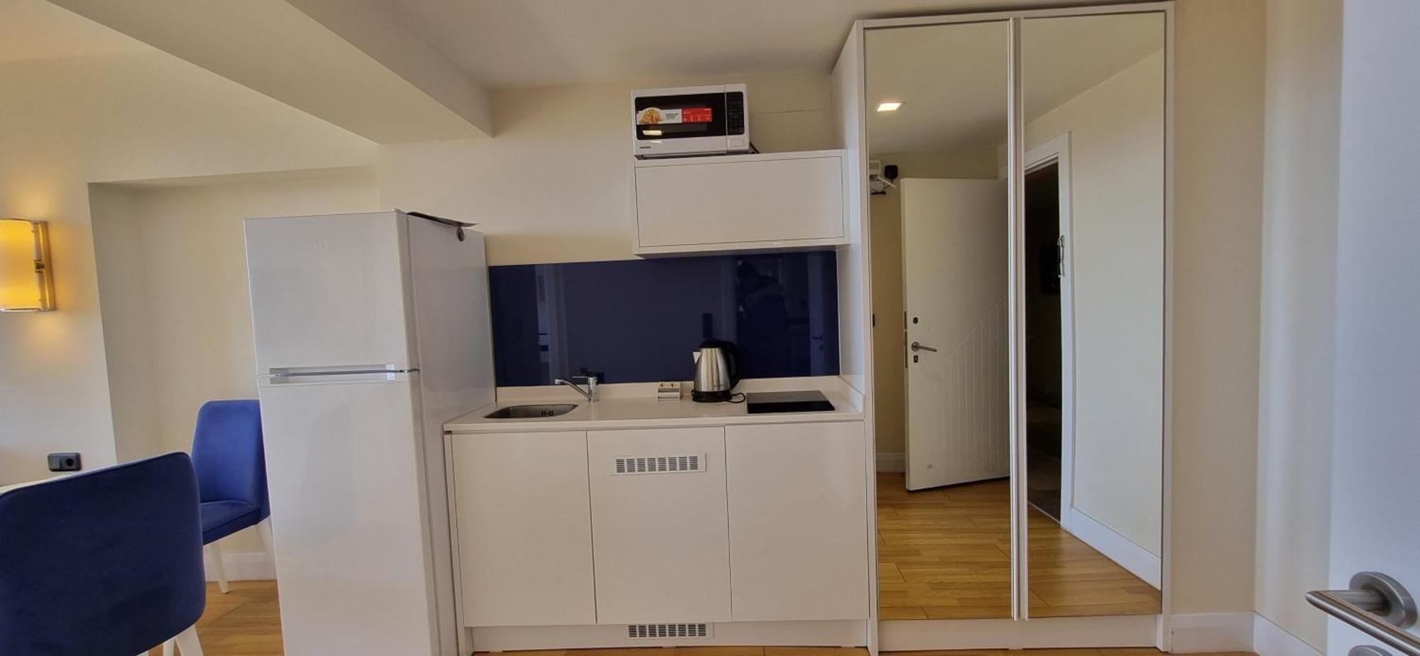 Sea View Apartments In Orbi City バトゥーミ エクステリア 写真